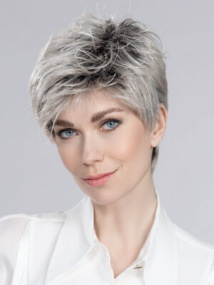 Spring Hi in Platin blonde rooted